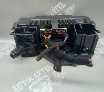 Блок управління пічкою з кондиціонером VW Golf (V) 2003-2008 1K0819047BM