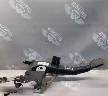 Педаль зчеплення FORD Focus MK2 04-08 4m517b633xe