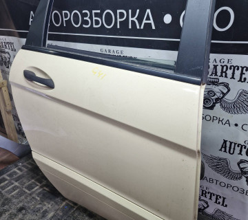 Дверка задня права Mercedes w245, 21530050