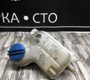 8e0121403 Бачок охолоджувальноі рідини Розширювальний Audi A4 B6 2001-2004