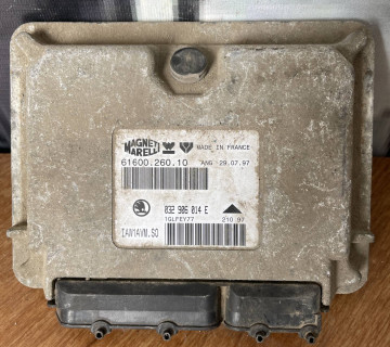Блок управління двигуном Skoda Octavia, 1.6 i, 032906014E