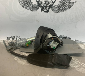 Ремінь безпеки передній правий OPEL CORSA D 5D 13290239