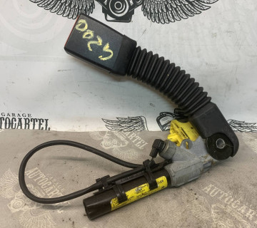 Замок ременя безпеки правий передній Land Rover Range Rover L322 33026750