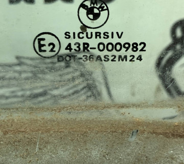 Скло дверей переднє ліве BMW E39 43r-000982, 21802409