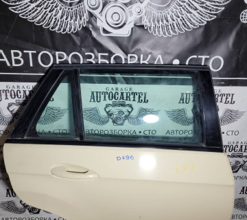 Дверка задня права Mercedes-Benz w212 універсал 2011 d796