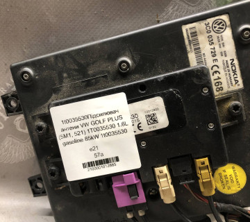 1t0035530Підсилювач антени VW GOLF PLUS (5M1, 521) 1T0035530 1.6L gasoline 85kW 1t0035530