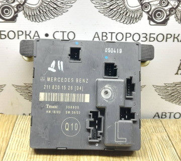 Блок комфорту задньої правої двері Mercedes E-class W211 2118201526
