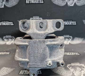 Подушка двигателя прав 1.4 16V FSI vw,1.4 16V vw,1.6 16V FSI vw Golf 5