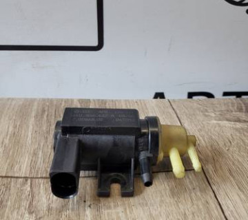 Перепускний клапан (байпас) наддувного повітря Skoda A5, VW Passat B6 05-10