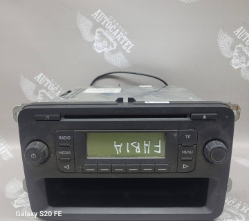 5j0035152d Радіо CD Skoda fabia