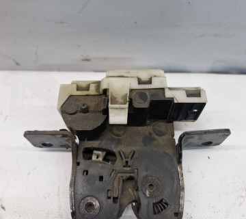 ЗАМОК БАГАЖНИКА 8200076240 ДЛЯ RENAULT MEGANE (II) 03-09
