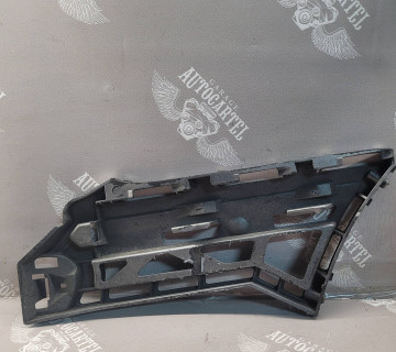 Напрямна переднього бампера права VW Touran 2003-2010 1T0807178