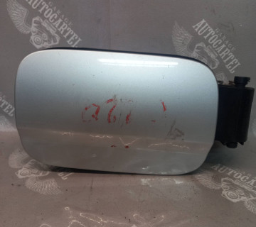 Лючок бензобака MERCEDES W204 2007-2014 a2047500103, 21457616
