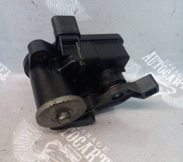 Регулятор заслінок колектора впускного 3.0CDI 24V, 3.0CRDI 24V Mercedes-Benz Sprinter 906 06-18 Jeep Grand Cherokee 05-10 Chrysler 300 LX 04-10 a6421500494