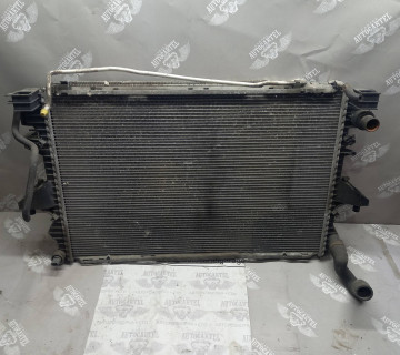 Радіатор охолодження Volkswagen T5 2.5 2003 7h0121253j