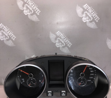 5k0920860f Панель приладів Volkswagen golf 6