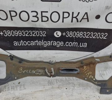 Передня панель телевізор Citroen berlingo