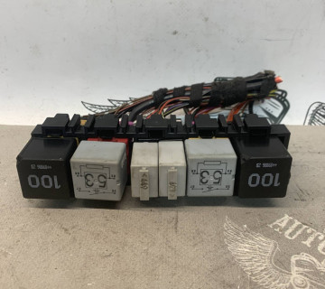 Блок реле Skoda Octavia A5 1k0937503a