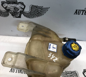 Бачок охолоджувальноі рідіни Fiat Punto 21704086