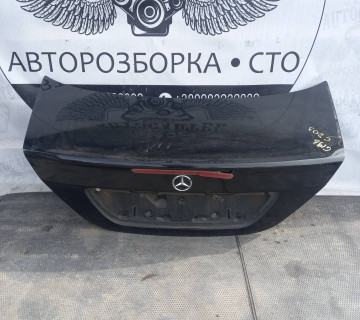 Кришка багажника Mercedes w203, 21756627