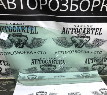 21801129 Скло переднє праве Volkswagen Golf 5 хетч