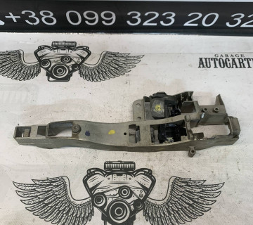 Кронштейн ручка дверей задня ліва Citroen C4 9682508180