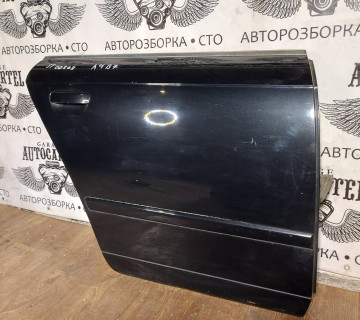 Двері задні праві Audi A4 B7універсал 2004-2007 ST00203