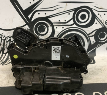 Замок двері передньої правої VW TIGUAN 5nb837016a