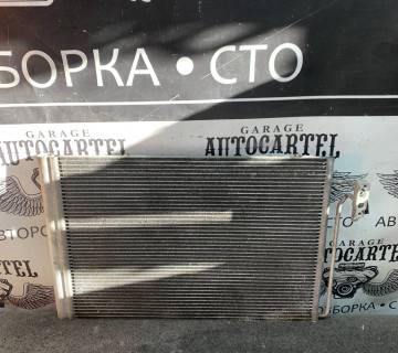 Радіатор кондиціонера LAND ROVER RANGE ROVER 3 21909047