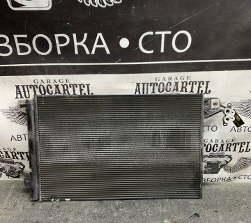 Радіатор кондиціонера Volkswagen T5 2.0 Tdi 7e0820411d