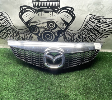 Решітка радіатора хром Mazda 6 2002-2007 gr1l50712,21110054