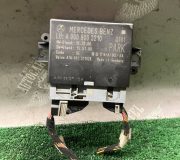 Блок керування парктрониками Mercedes ML/GLE W166 a0009003210