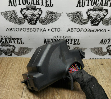 Блок запобіжників VW Passat B6 3C1941823