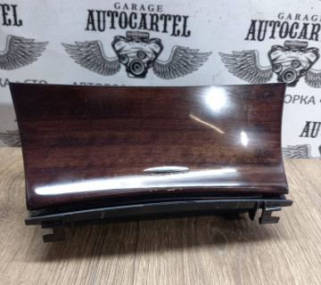 Пепельниця передня MERCEDES-BENZ E-CLASS W211 A2118100430