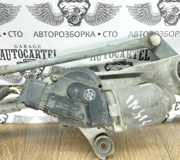 13227392 Моторчик переднього склоочисника Opel Insignia A