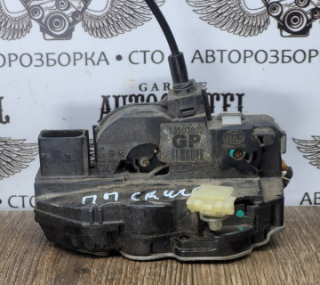 13503802 Замок дверей передній правий Chevrolet Cruze