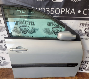 Дверка передня права renault megane II 2001 – 2005 st0324