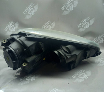 Фара основна ліва Volkswagen Golf 5 1k6941005r