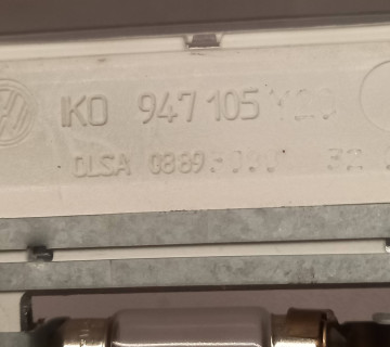 Плафон підсвітки VOLKSWAGEN GOLF 5 1.9 D 1k0947105y20