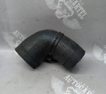 Патрубок інтеркулера Skoda Fabia I 99-07 6q0145836d