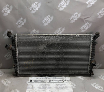 3M5H8005TL Радіатор охолодження двигуна Ford Focus 2 Volvo V50 MW20 2009