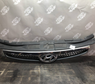 Решітка радіатора -10 Hyundai i30 2007-2012