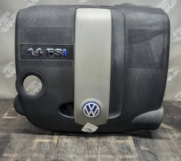 Декоративна кришка двигуна VW Polo IV 1.4 FSI 03c129607e