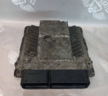 Блок управління двигуном для Volkswagen Golf V 2.0tdi 03g906018ct