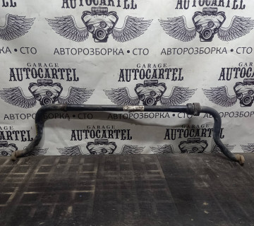 Стабілізатор передній VW Touareg 02-10 7l0411025c