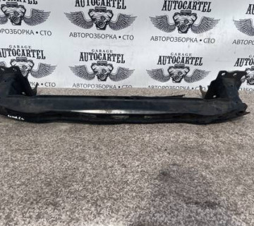 Підсилювач бампера Vw toureg 7L0807109E