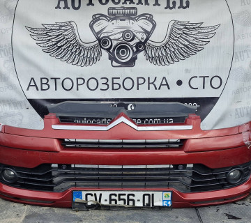 Бампер пепередній Cirroen C4 2004—2018 21684548