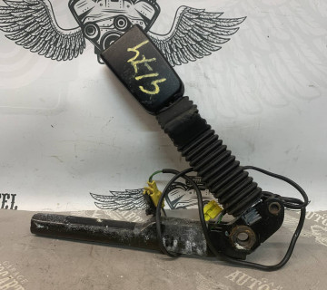 Замок ременя безпеки передній правий з піропатроном Mercedes W164 ML a2518600469