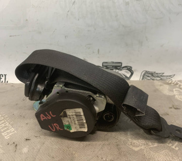 Ремінь безпеки передній правий Opel Astra J 13297101