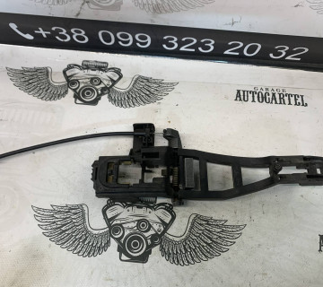 Кронштейн ручки дверей задньої правої FORD FOCUS C-MAX 4m51a266b22ac